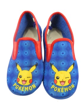 Chaussons bleus Pikachu...