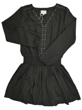 Robe noire clou étoile...