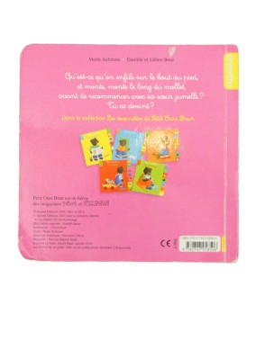 Livre Petit ours brun les habits cartonné BAYARD