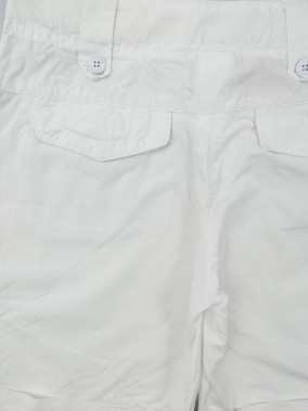 Short blanc revers CYRILLUS taille 152cm 12 ans
