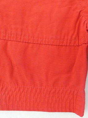 Short rouge poche VERTBAUDET taille 9 mois