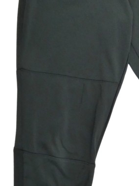 Jogging noir basic NIKE taille 10-12 ans