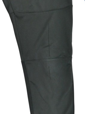 Jogging noir basic NIKE taille 10-12 ans