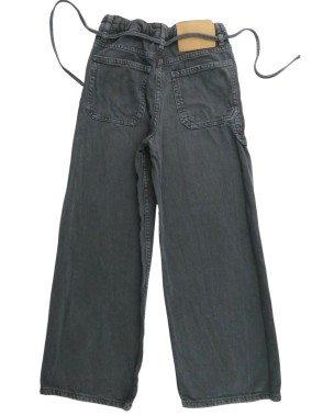 Jean noir large use ZARA taille 9 ans