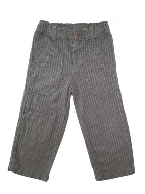 Pantalon à rayure grises...