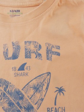 T-shirt MC surf KIABI taille 6 ans