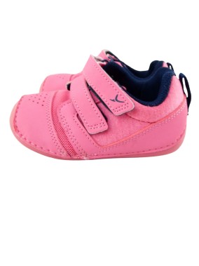 Baskets roses DECATHLON taille 22